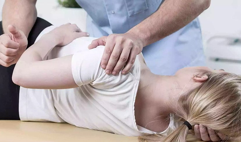 An Osteopath, a Chiropractor or a Physiotherapist? | Resolution Clinic